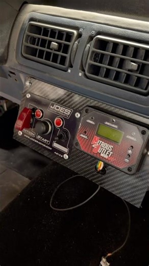 Doing some wiring in the blue fox body coupe subscribe for the videos!!!