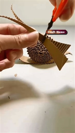 Instructions for making snails from cardboard #crafts #handmade #diy #craft | Craft Home
