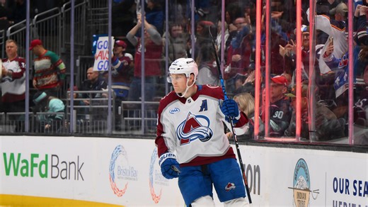 Avalanche star Nathan MacKinnon's monster 3rd period vs. Kraken overtakes Connor McDavid