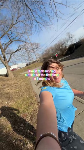 it’s 61 degrees, 5PM and still light outside. Summer is soon approaching. #fyp #runtok