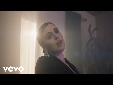 Sara Diamond - You're It (Official Music Video)