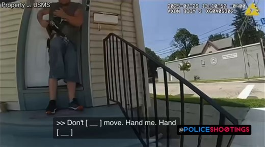 Suspect makes the fatal error of pulling out gun on police officer. 📍West Berlin, New Jersey. 2026.