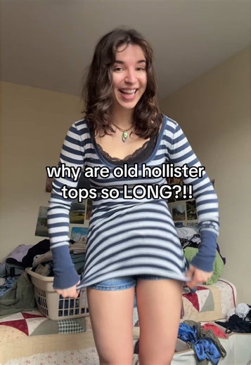 y2k hollister sizing is CRAZY! #hollister #y2k #2000s | hollister