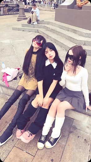 I found a rose among the thorns on Instagram