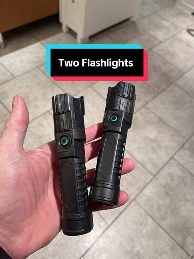 2 Mini LED Flashlights with Magnifying Lenses