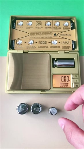 High Precision Milligram Scale 200g*0.01g accuracy, easy to calibrate, small digital pocket scale, multiple unit options, milligram scale 0923