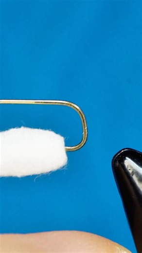 Hook: Ahrex LE810 size 12 Thread: Kimono Silk spooled by Magpie Materials Rib: Small wire Hackle: Partridge Head: Peacock herl Tools: TheFlySmith #fly #flytying #flytyingjunkie #flytyingtutorial #theflysmith | The Fly Smith