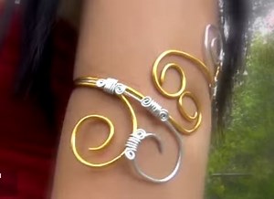 How to Make a Wire Wrapped Armband Tutorial
