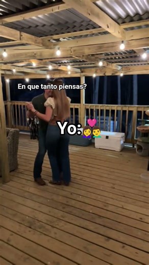 en que tanto piensas? yo:💘👩‍❤️‍👨♥️