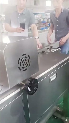 Commercial industrial toast crust removal machine, Customizable