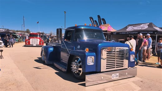 Walking one of America’s biggest custom vehicle events