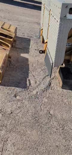 5K views · 11 reactions | That time I dropped of a mechanical RGN while disconnecting  I had to figure out a way to lift it off the ground #rgntrailer #truck #trucking #trucker | GhostDog Hauling And Securement Specialized | Facebook