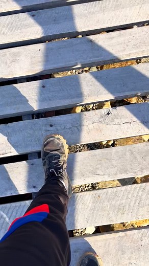 57 reactions | Glaciar Serrano en Chile  Recuerda que tú también puedes visitar este hermoso glaciar ¡Únete al próximo tour grupal! 朗✈️✨ ℹ️ Más información por mensaje #glaciar #chile #viajes #patagonia #naturaleza | Traveltrip Excursiones | Facebook