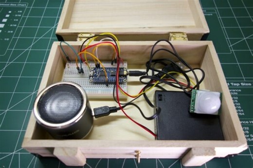 Halloween Scream Box #ElectronicHalloween