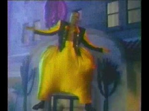 1991 Taco Bell Ad: Hammer Time At Taco Bell