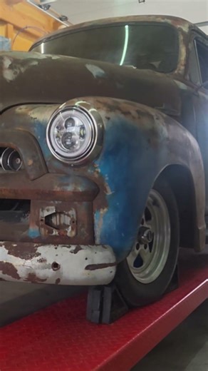 1000 hp 55 chevy truck
