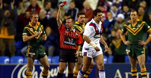 Adrian "Mozza" Morely sent off after 12 seconds against the Aussies | Everything Rugby League