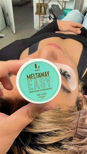 OC Lash Extensions & Korean Lash Lifts,Facials, Brows & Waxing on Instagram: "Melt it away, the easy way ✨ The Meltaway Easy Rapid Eyelash Extension Remover from @lashboxla breaks down lash adhesive quickly and smoothly—saving time, protecting natural lashes, and keeping every removal stress-free. Fast. Gentle. Reliable. 🩵 Get $$ off your LBLA products with my code “BETS” at checkout. LINK IN BIO TO BOOK! 🔗 • Lashes • Lash Lift • Brow Lamination • Facials • Acne Bootcamp • Waxing LASH TRAINING