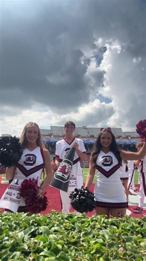 Another week another gameday🔥🔥🔥🔥🤙🤙🤙#usc #cheer #football #southcarolina