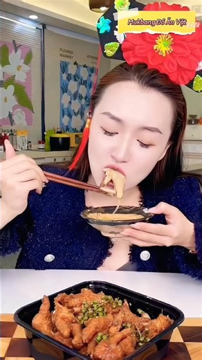 Hướng Dẫn Cách Ăn Chân Gà Kiểu Mới Cực Ngon! #mukbang #food #anuong #anvat #shorts