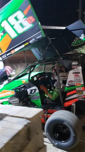 Brexton Busch gets redemption and DOMINATES the Restricted feature! 1 race left from US 24 Speedway! The HART - Heartland Auto Racing Tour Outlaw Non Wing Micros will finish us out on Dirt2Media.tv! | Dirt2Media