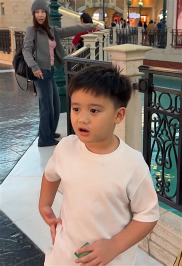 Misi Mencari Blind Box Gerry the Snake di Miniso