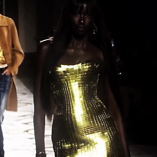 Spring Summer 2025 Fashion Show Highlights | Versace Runway Models