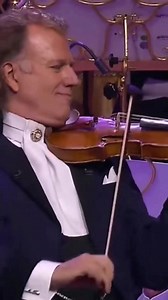 21K views · 691 reactions | André Rieu 2014 (İSTANBUL) #viralreelsシ #music #موسيقى #موسيقى_تصويرية #piano #السعودية #السعودية_ksa #musicl #reelsviralシfb #موسيقى_هادئه_مشهورة #musicaly #pianomusic #viralpost2025シ @أبرز المعجبين | Mustafabdr4e4 | Facebook