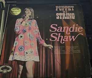 Sandie Shaw - Puppet On A String