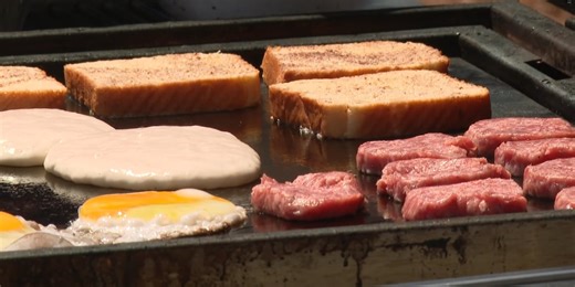 Backyard BBQ: Cooking breakfast on the grill