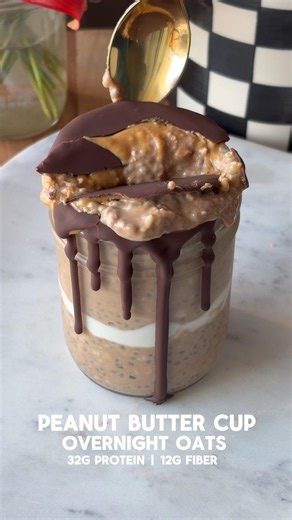 Peanut Butter High Protein Overnight Oats