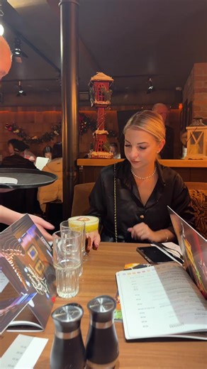 Enjoying nice food with nice friends in Texas Steakout in Limerick making memories that taste amazing #TexasSteakout #LimerickFood #GirlsNightOut #FoodTokIreland #ForYouPage @oxana @SandraMonarch