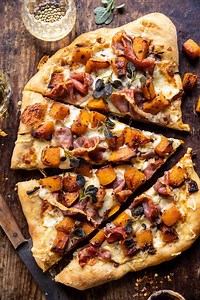 Roasted Butternut Squash Prosciutto Pizza with Caramelized Onions.