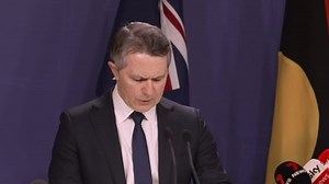 Australia limits foreign students in migration crackdown