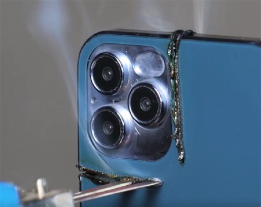 1.1M views · 5.9K reactions | Unusual phone cases ideas that will not go unnoticed! | 5-Minute Crafts | Facebook