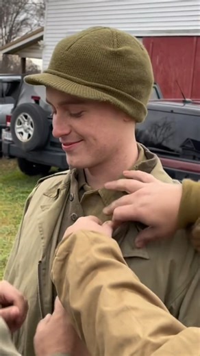 Blood Pinning Ceremony Explained 🪖 | Why Army Officers Get Their Badge Pinned Hard? | Military Tradition #BloodPinning #ArmyTradition #MilitaryCeremony #ArmyLife #SoldierLife #ArmyOfficer #PromotionCeremony #MilitaryHonor #ArmyRespect #DefenseForces #IndianArmy #SoldierPride #ArmyMotivation #MilitaryLife #ArmyCulture #UniformBadge #ArmyFacts #DefenseLife #armybrotherhood | Mr.Deepraj