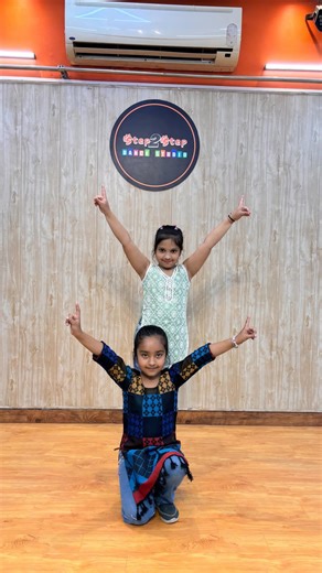 Step2Step Dance Studio on Instagram: "Jaan Jaan 🥰❤️ . . . @step2stepdancestudio . . . #dance #jaanjaan #bhangra #kids #reels [Jaan Jaan, Bhangra, Dance Reels, Happy Raikoti, Trending Song, Explore Page, Fyp]"