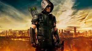 Arrow 4x05: Constantine nello show nel promo "Haunted"