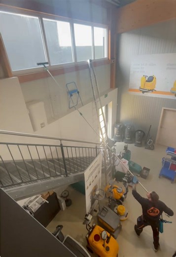 Effektive Glasreinigung mit dem MOERMAN Excelerator 2.0