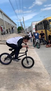 261K views · 10K reactions | Bmx street style  | Bmx Flatland and More | Facebook