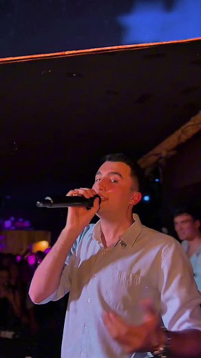 La Roberta: Una Noche de Cumbia y Charanga en Vivo