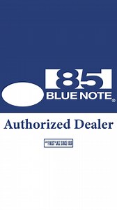 Met trots presenteren wij de ‘Blue Note Authorized Dealers’ 💙 📍 Velvet Music Leiden 📍 Sounds Delft 📍 Sounds Venlo 📍 3345 vinyl records 📍 Concerto Recordstore Vanaf nu vind je in deze winkels een uitgebreide collectie Blue Note vinyl - inclusief alle nieuwe releases, Blue Note producten én merchandise, exclusieve winacties en natuurlijk het vertrouwde deskundige advies! Stap binnen bij een Blue Note Authorized Dealer bij jou in de buurt en dompel je onder in de wereld van ‘The Finest In Jaz