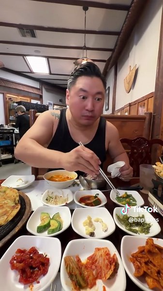 Introduction to 반찬 (side dishes) ##korean##food##rice##bapross