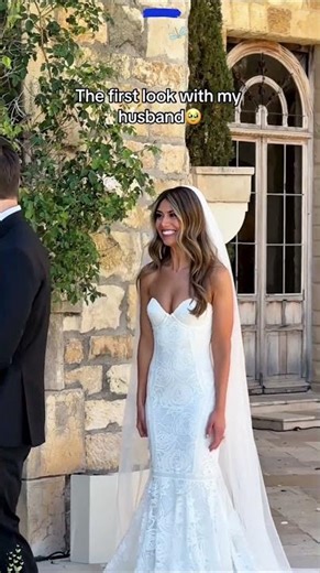 First look - the first time he sees her in the wedding dress ❤❤🥰#wedding #fristlook #foryou