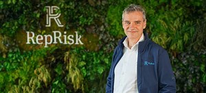 RepRisk meldt eerste daling in greenwashing-incidenten in zes jaar, maar ernst neemt toe
