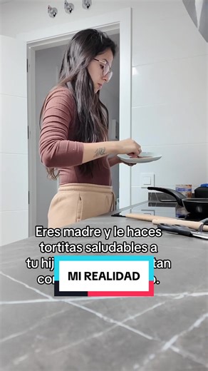 ¿ALGUNA IDENTIFICADA? 😂 #maternidad #madreehijos #maternidadreal #tortitas #albamarttin