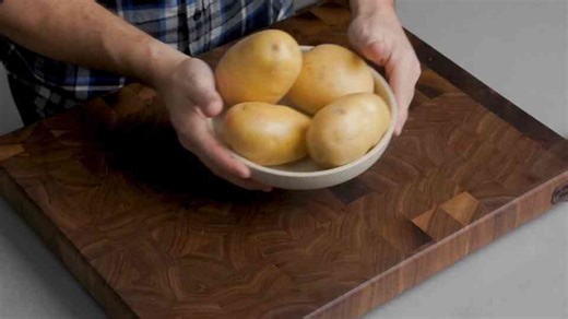 The Greek-inspired sheet pan meal balancing bright lemon and savory herbs