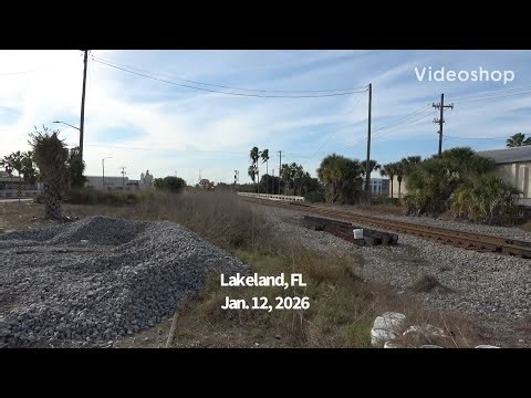 Train 453, CSX railway. Power by 4583 & 5297 on its wat towards Miami.