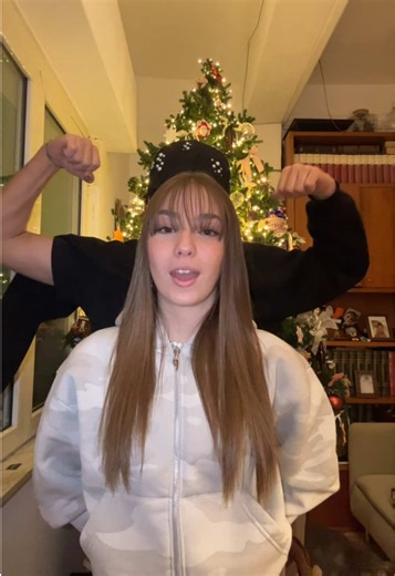 Con la piccina sembro un gigante: un dolce momento