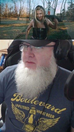 Reviewing SkyDxddy - Hate Me